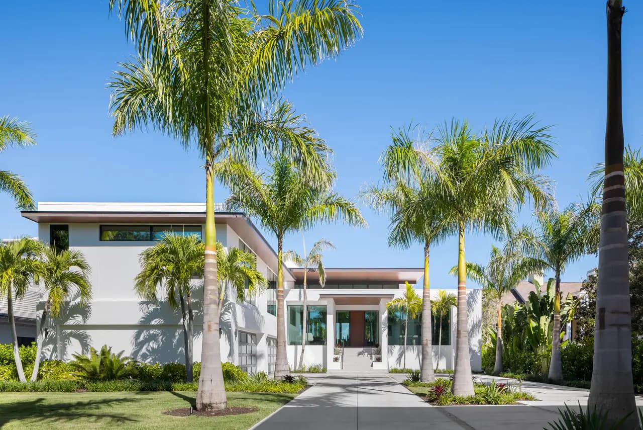 Harbor Acres Estate, view 2