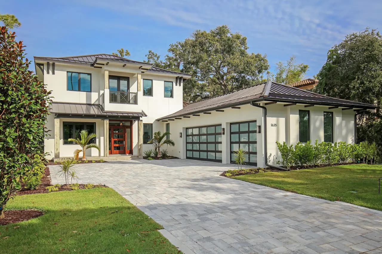 Prospect Residence, view 2