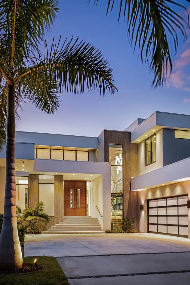 Tarpon Bay, view 3