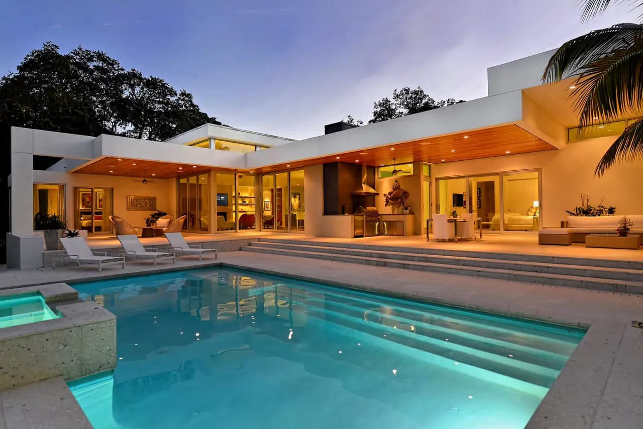 Thirty Oaks, view 5