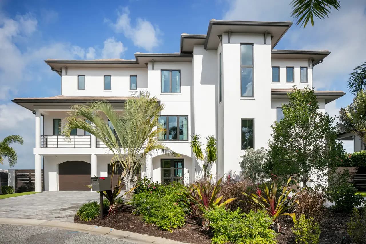 Tropical Retreat, view 2