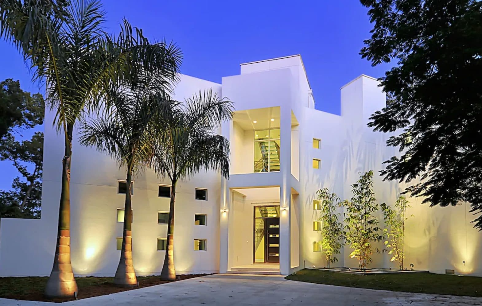 Midnight Pass Residence, a custom home built by Voigt Brothers Construction